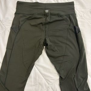 olive leggings with side pockets